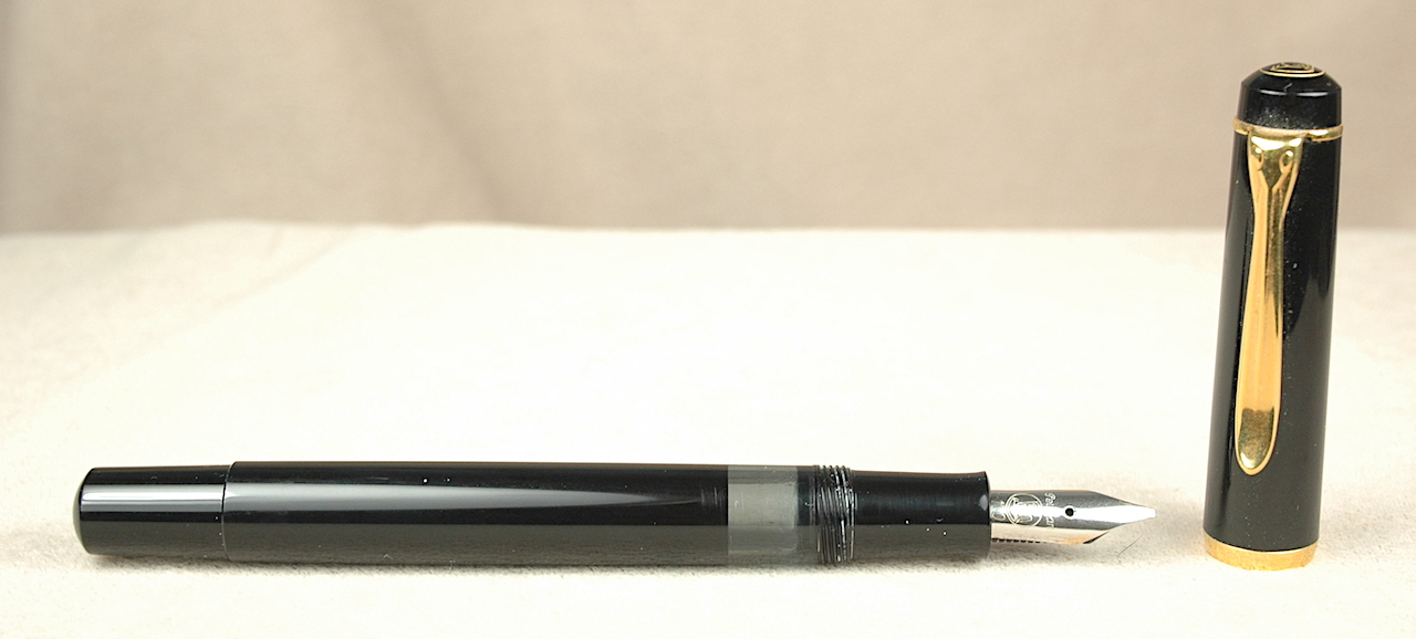 Pre-Owned Pens: 4956: Pelikan: M100